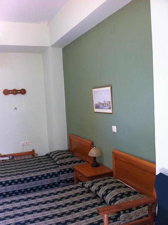 Zannikos Rooms Ermoupoli Exterior foto