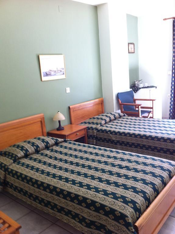 Zannikos Rooms Ermoupoli Quarto foto